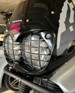 Rejilla Faros Honda Africa Twin