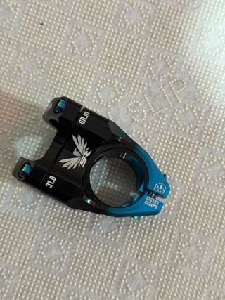 Potencia Bicicleta Montaña Negra y Azul