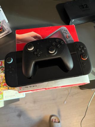 Nintendo Switch OLED Negra + Mando Pro + 3 Juegos