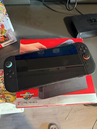 Nintendo Switch OLED Negra + Mando Pro + 3 Juegos