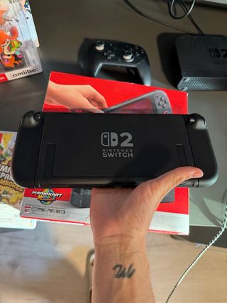 Nintendo Switch OLED Negra + Mando Pro + 3 Juegos