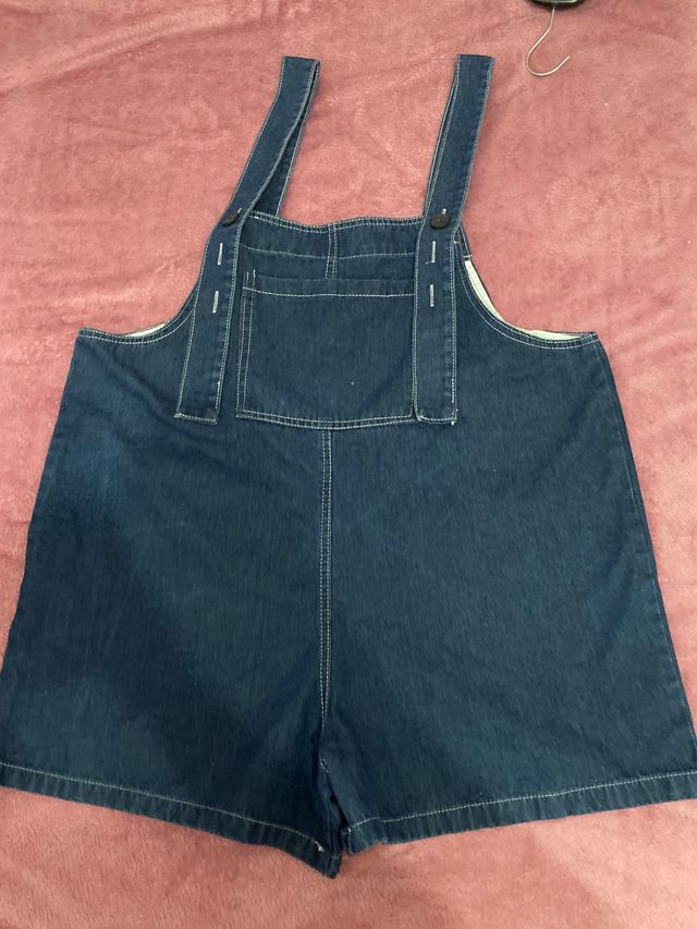 Shorts de peto vaqueros