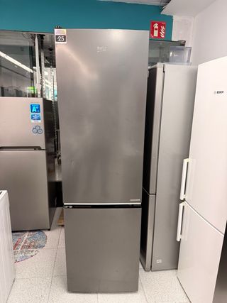 Nevera Combi Beko 2m con garantía 