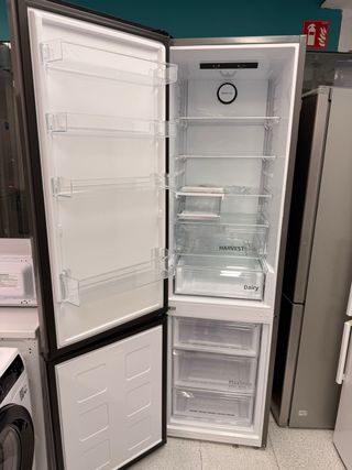 Nevera Combi Beko 2m con garantía 