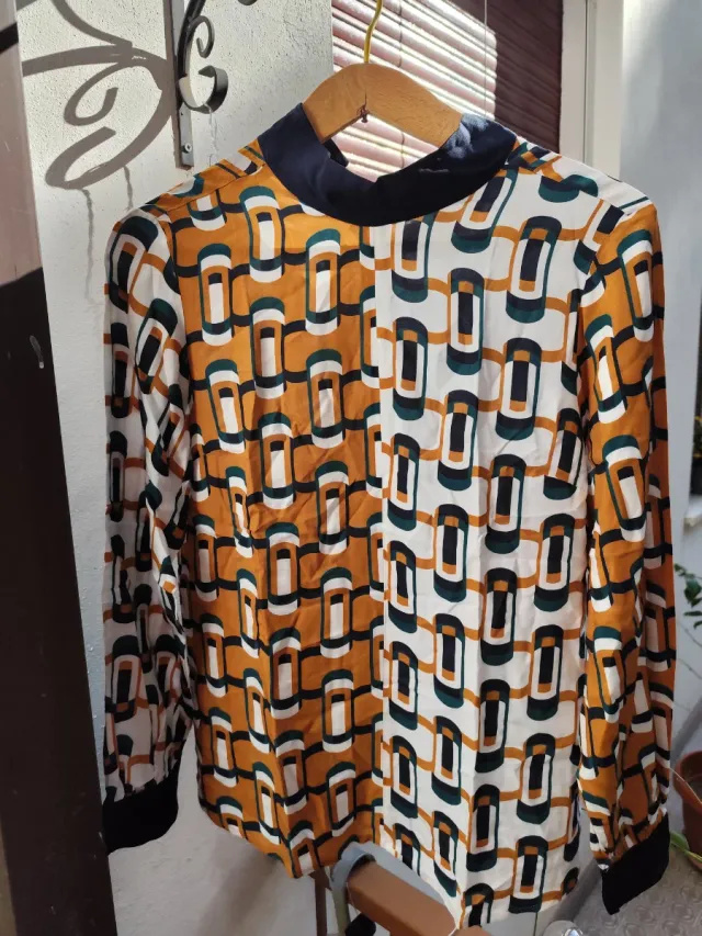 Maglietta Ragno fantasia geometrica