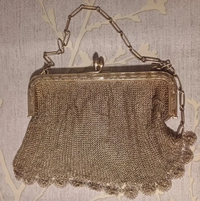 Bolsos de malla de plata