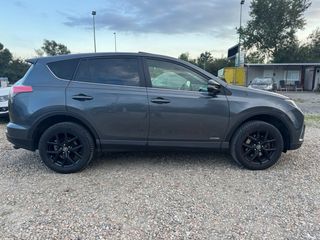 Toyota RAV4 hybrid black editon
