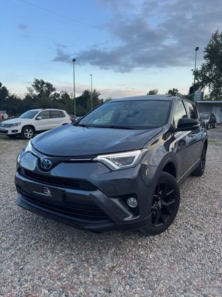 Toyota RAV4 hybrid black editon