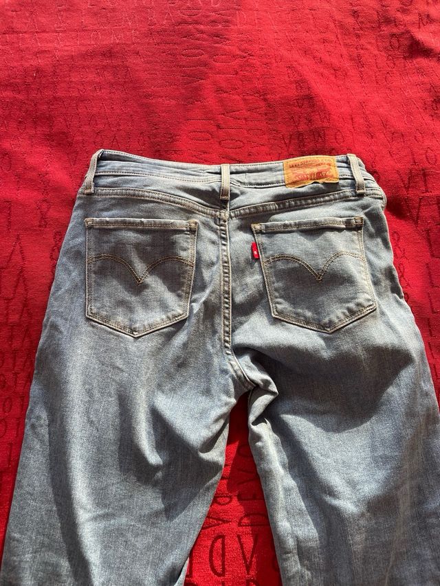 Tejanos tiro bajo acampanados