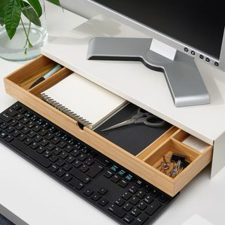 Soporte Monitor Blanco y Madera