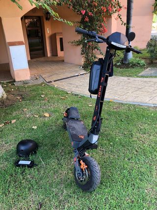 Patinete Kukirin G4 con casco nuevo y mochila