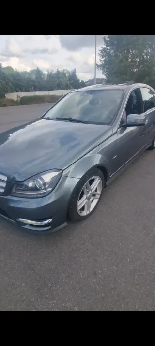 Mercedes-Benz Clase C 2011