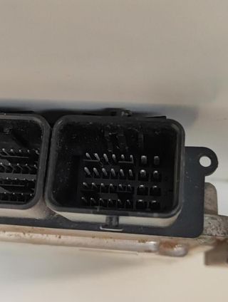 Centralita 0281030850 nissan nv kasten doka 286602