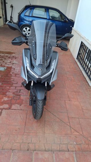 Voge SR3 250cc - Mayo 2025