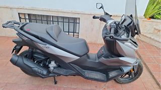 Voge SR3 250cc - Mayo 2025