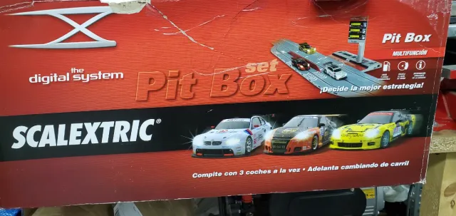 Scalextric Digital System Pit Box