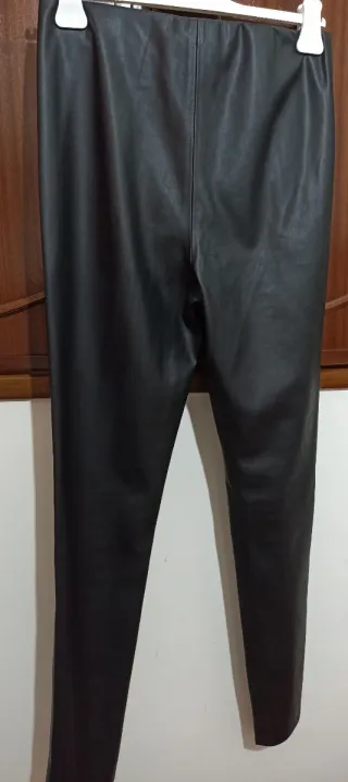 Pantaloni skinny similpelle neri taglia M