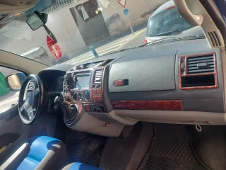 Volkswagen Transporter T5 2008