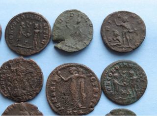 Lote 14 monedas romanas, varios emperadores