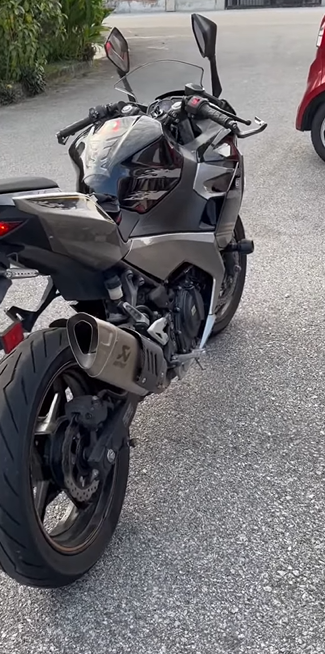 Tubo escape Akrapovic Kawasaki Z250 Z300