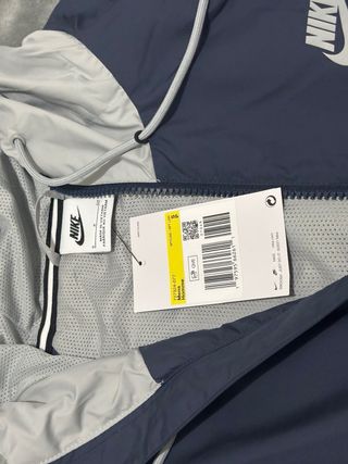 Chaqueta Nike Gris y Azul Tallas S y M