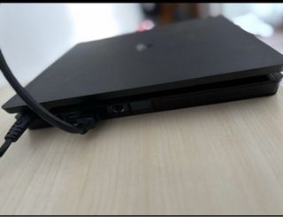 PS4 (PlayStation 4) Negra