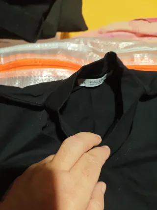 Camiseta negra manga larga