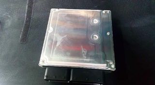 Bmw 219356 centralita motor uce x3 (e83) 2.0d