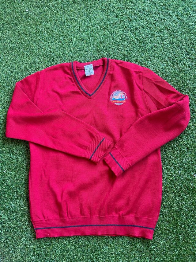 uniforme colegio San Francisco de asis .  El coto.