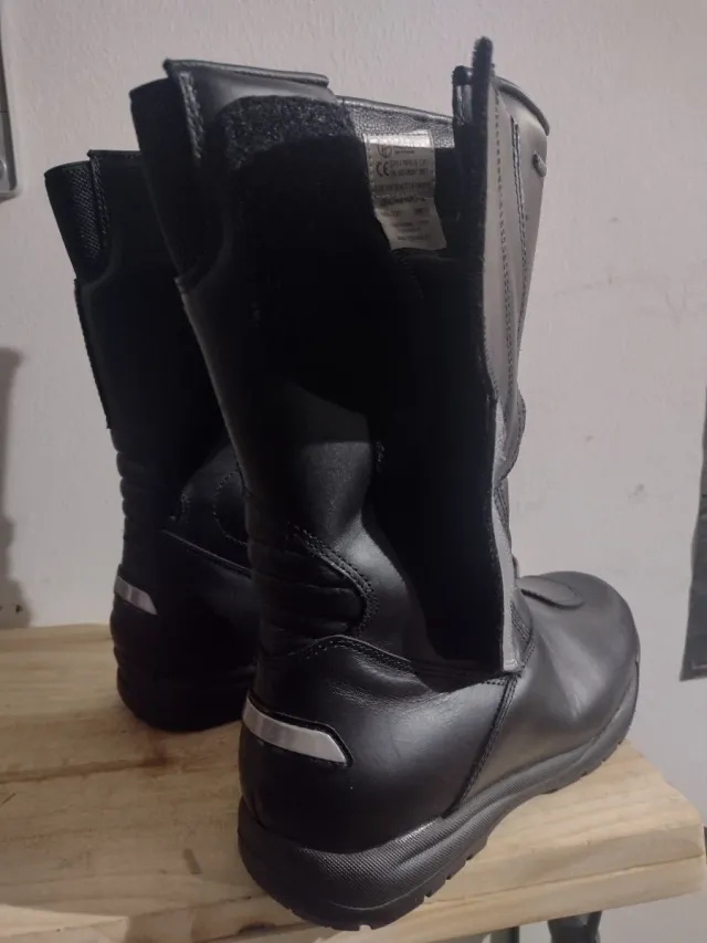 Botas de motorista ROBUSTA negras