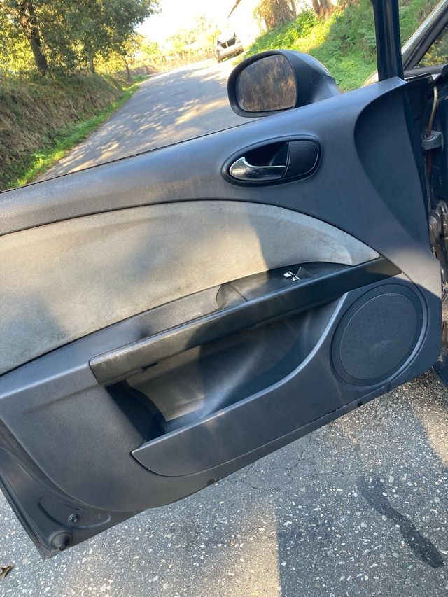 Paneles Seat León II Delanteros