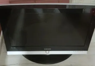TV Samsung de 28 pulgadas 