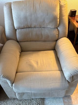 Sillón reclinable beige de ante