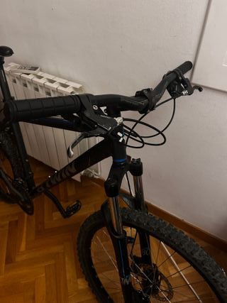 Bici B-Twin RockRider MTB Negra