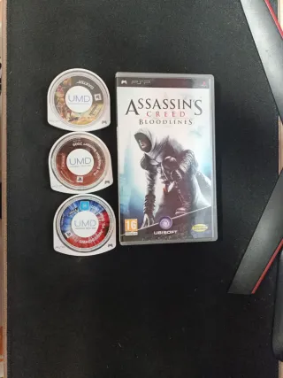 Lote Assassin's Creed + 3 UMDs PSP
