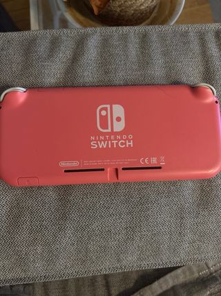 Nintendo Switch Lite Roja