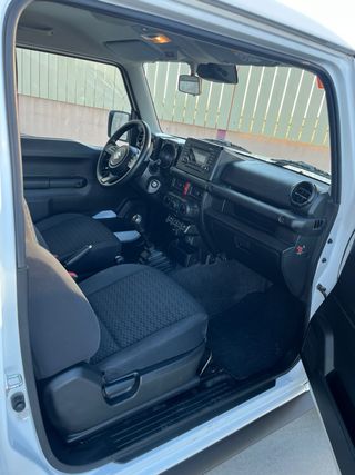 Suzuki Jimny 2021