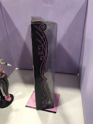 Monster High Rochelle Goyle Scaris Muñeca