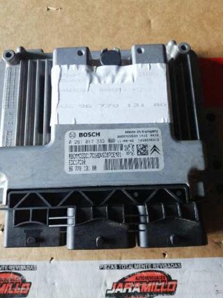 Peugeot 228586 0281017333 centralita motor uce 308