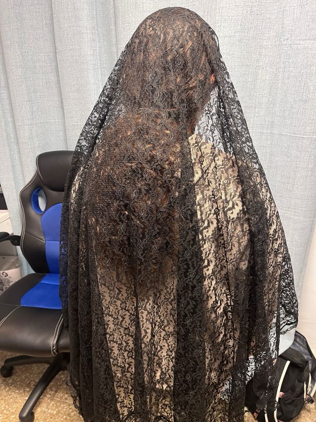 Mantilla Fallera Negra per Ofrenda