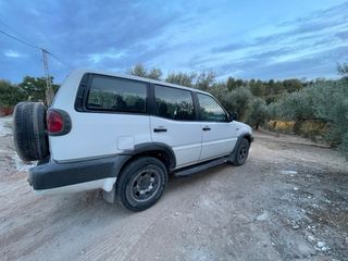 Nissan Terrano II 2004