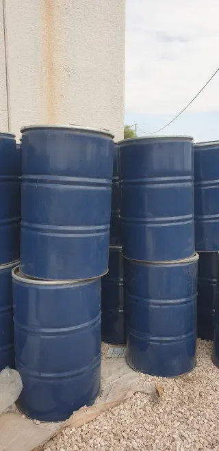 Bidón alimentación 230L azul