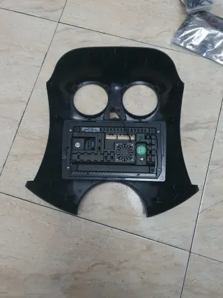 Pantalla Nissan Micra/March 2010-2018