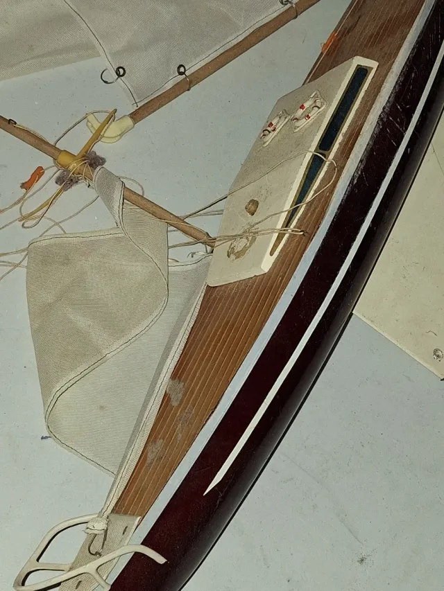 Velero madera años 70