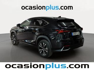 Lexus NX 300h Premium 2WD 145 kW (197 CV)