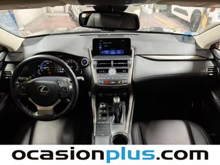 Lexus NX 300h Premium 2WD 145 kW (197 CV)