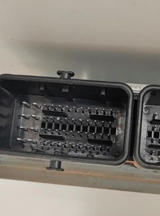 290107 centralita 5ws40167g peugeot 407 st confort