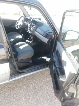 Mitsubishi io 2004 con 146.000 KILOMETROS 