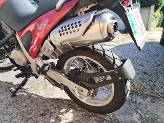 BMW F650GS Funduro Roja , cambio por scooter