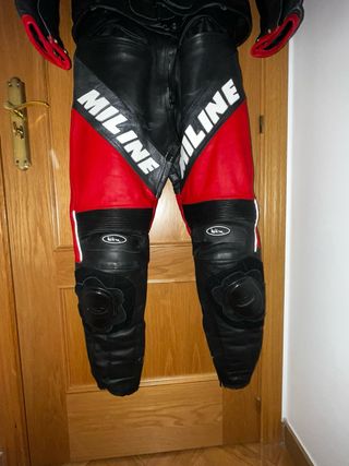 Mono de Moto Miline Negro/Rojo Talla S